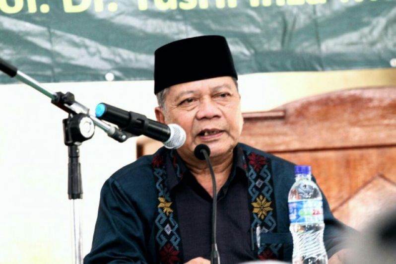 Tiga Pesan KH. Aceng Zakaria Saat Resmikan Mukernas PP Persistri